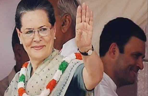 SoniaGandhi_pay_for_trains