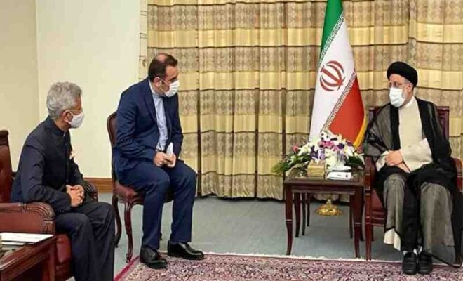 iran extends an invitation to india