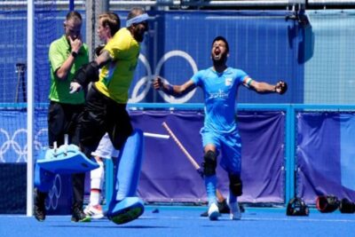 men’s hockey wins bronze