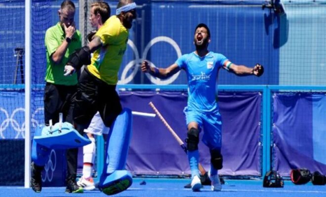 men’s hockey wins bronze