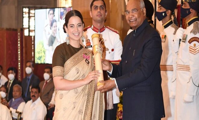 congress hits at kangana ranaut for bheek remark on indian independence demands padma shri withdrawal