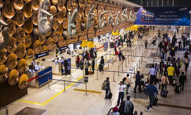 top 10 busiest airports in india