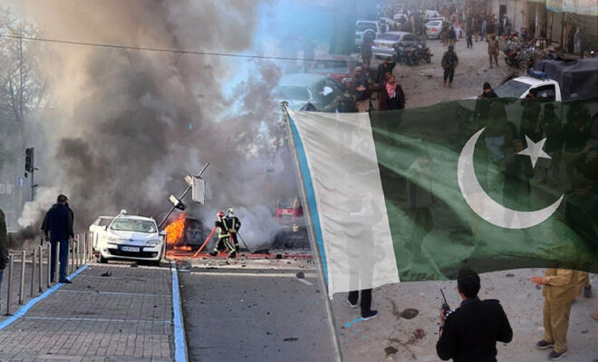 pakistan taliban suicide bomber targets police patrol, 3 killed & 25