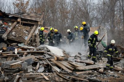 kyiv residents to take air raid shelters as russia fires 120 missiles