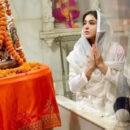 sara ali khan again trolled by islamists for visiting temple
