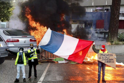 france riots teenager rioters damage 490 structures burn 2000 vehicles