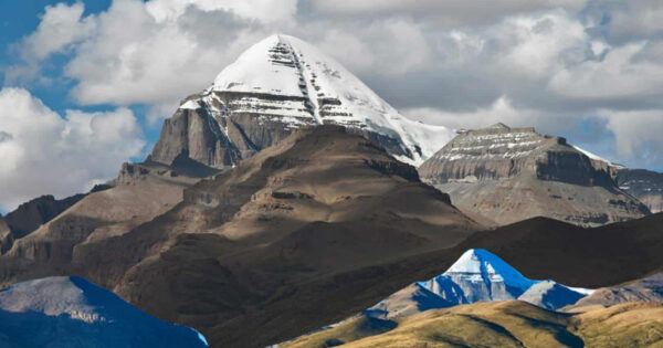 mount kailash 7 mysterious facts about the world pillar