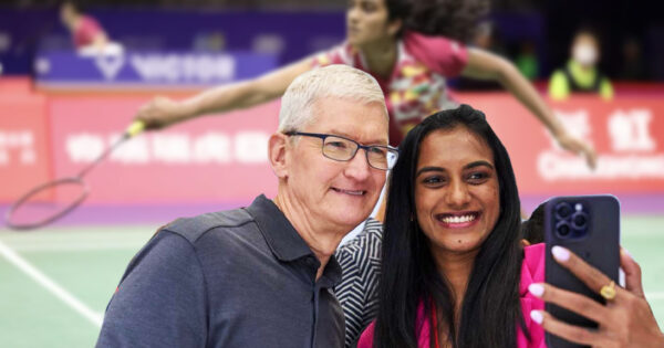 pv sindhu offers a badminton match to apple ceo tim cook