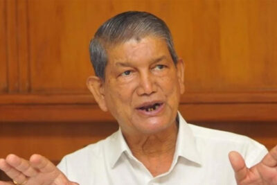 former cm harish rawat injured in car crash