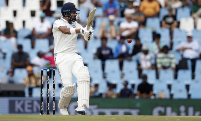 ind vs eng, 1st test day 2 india lead over 100 runs, despite losing wickets