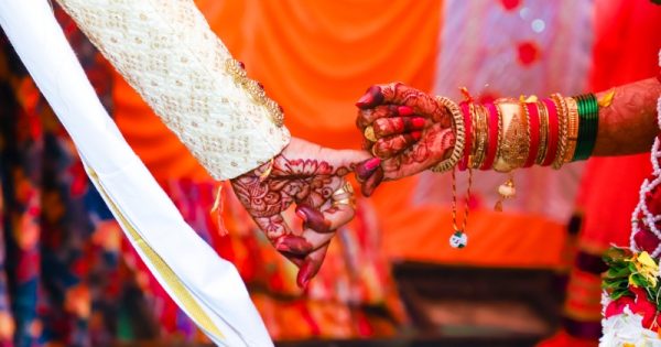 mehendi's natural remedies and astrological connection in hinduism