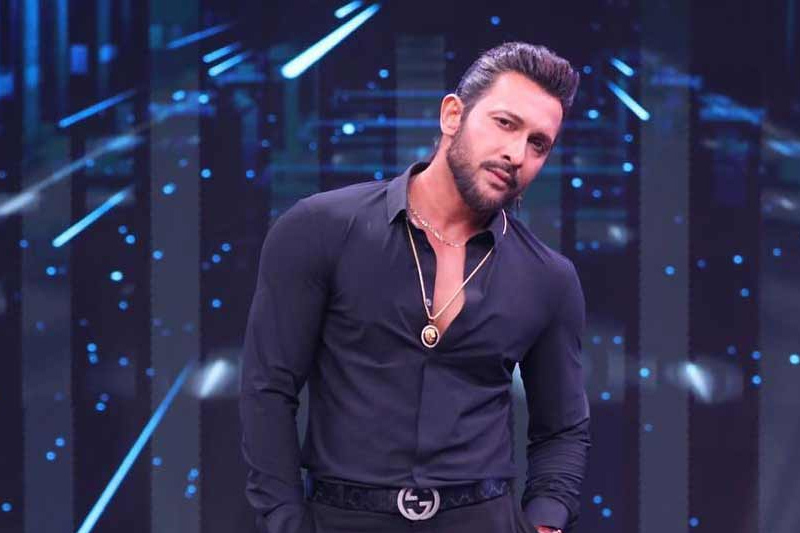 terence lewis