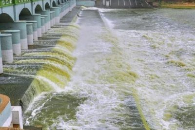 farmers oppose the release of cauvery water to tamil nadu