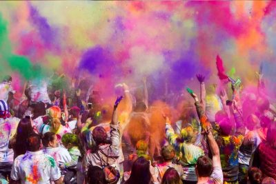 top 10 holi dos and donts