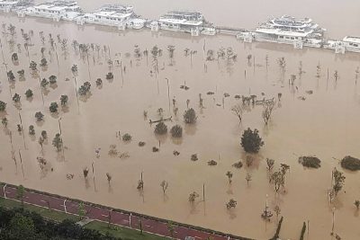 china floods killed 4