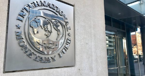 imf applauds india's fiscal discipline