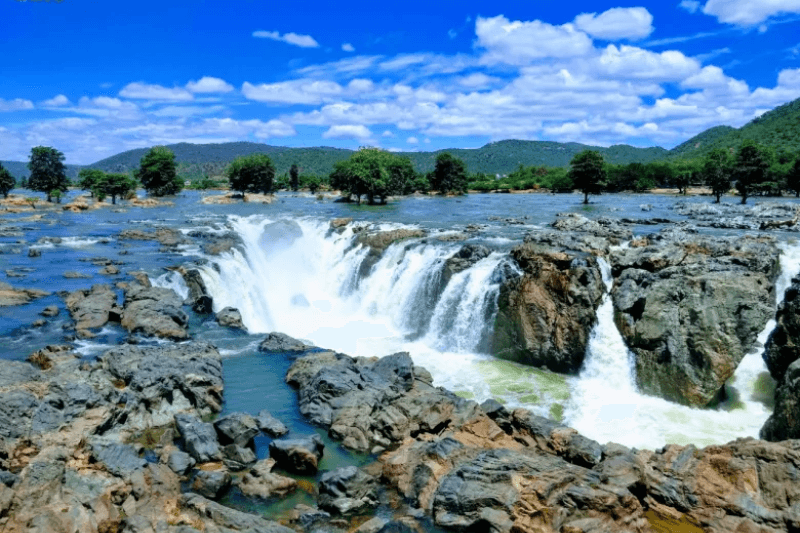 hogenakkal waterfalls dharmapuri district 1