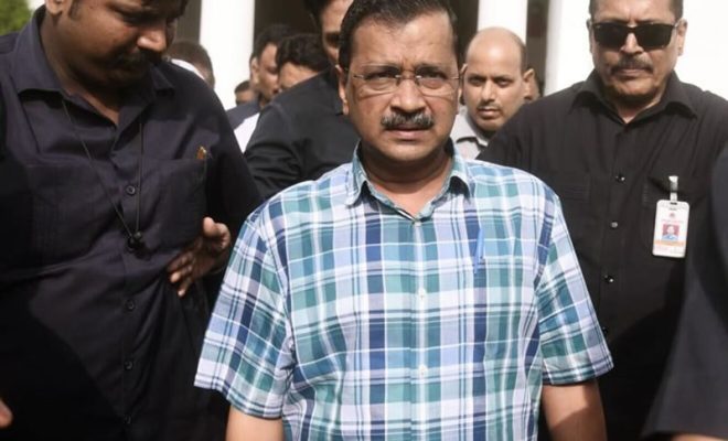 delhi high court suspends kejriwal's bail