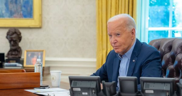 democrats lose confidence in biden