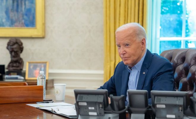 democrats lose confidence in biden