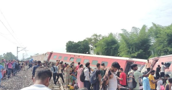 dibrugarh express derails in gonda, uttar pradesh