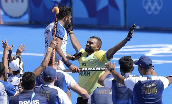 india celebrates bronze victory