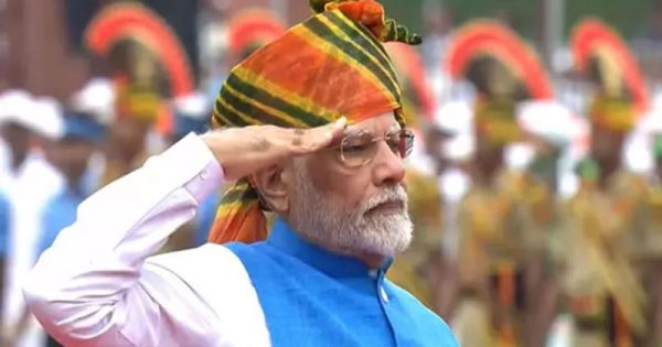 narendra modi gives independence day speech