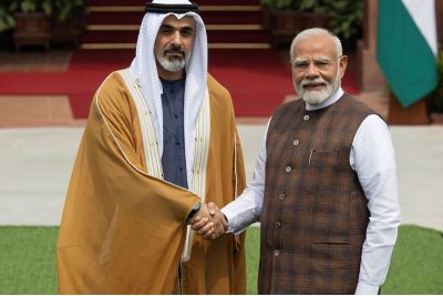 india uae signs mous