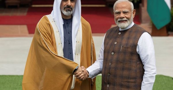 india uae signs mous