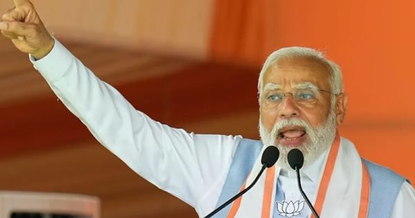 pm modi criticizes congress