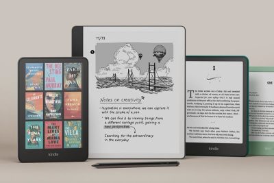 amazon introduces first color kindle