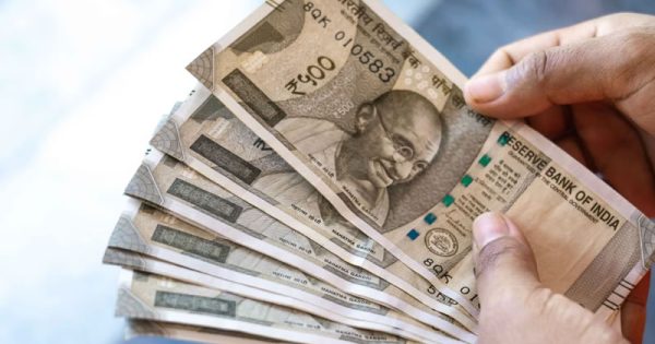 indian rupee hits record low against us dollar