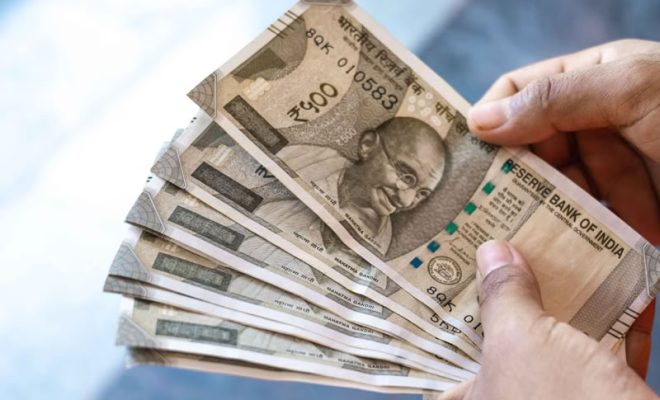 indian rupee hits record low against us dollar