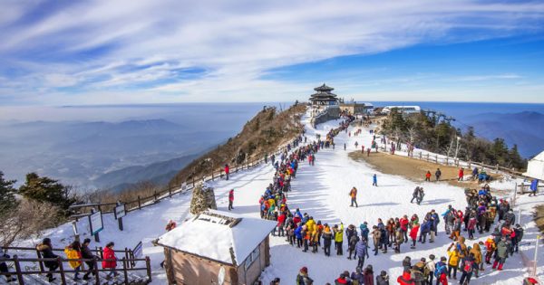 mussoorie winter line carnival 2024