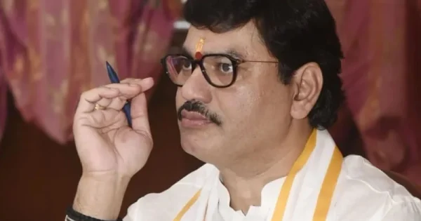 dhananjay munde