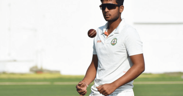 harsh dubey takes r smaran's spot in srh team