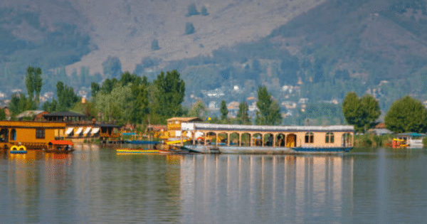 15 must visit places in jammu kashmir