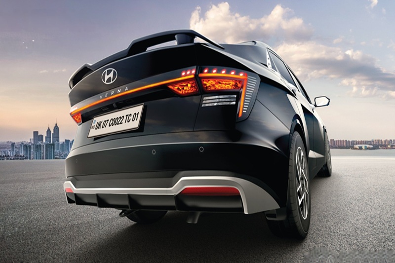 hyundai verna updated model