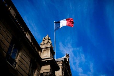 france moves to linux