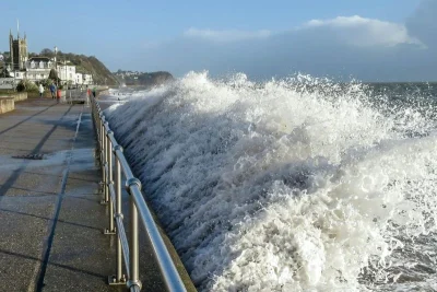 Japan earthquake 7.4