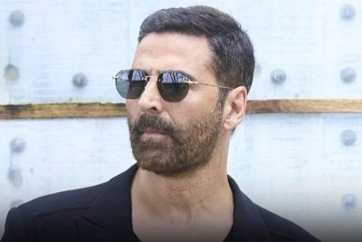 akshay kumar eye surgery explained