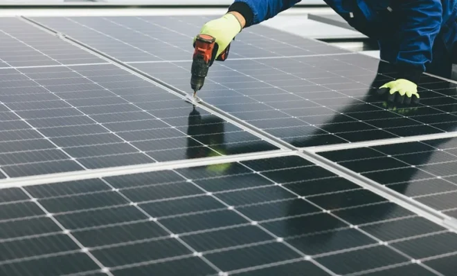 how to apply solar panel