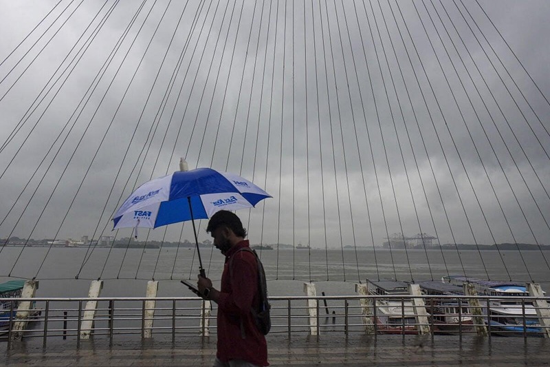 Kerala on Red Alert: How Cyclonic Circulation Is Triggering Heavy Rainfall Across the State