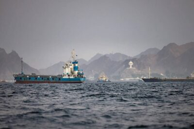 strait of hormuz shipping standoff