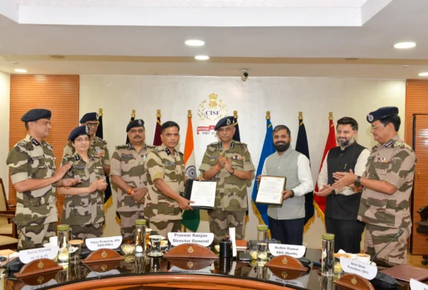 cisf signs