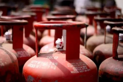 mandatory lpg aadhaar