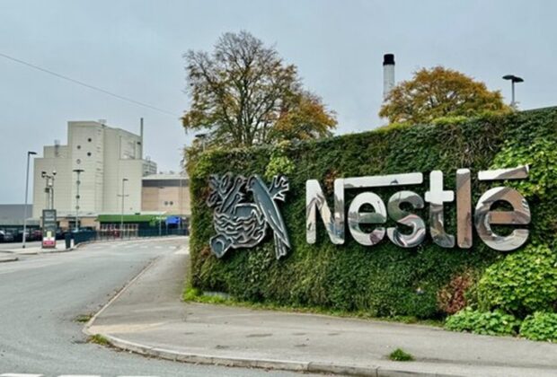 nestlé india fmcg stock fluctuation