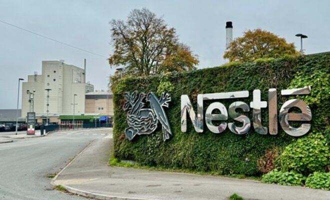 nestlé india fmcg stock fluctuation
